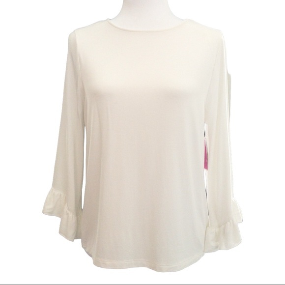 Riley & Rae Rosalie Ruffle-Cuff Top - Size Medium - Picture 3 of 3